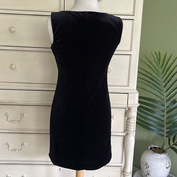 White House Black Market Leopard Sequin Dress size 2 - Picture 3 of 9